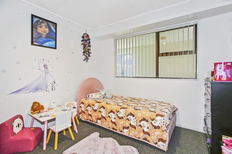 Photo of property in Oakwood Manor, 608c Massey Road, Mangere, Auckland, 2022