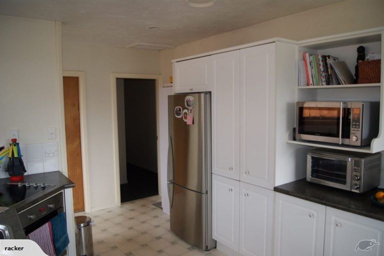 Photo of property in 15 Talltree Avenue, Avonhead, Christchurch, 8042