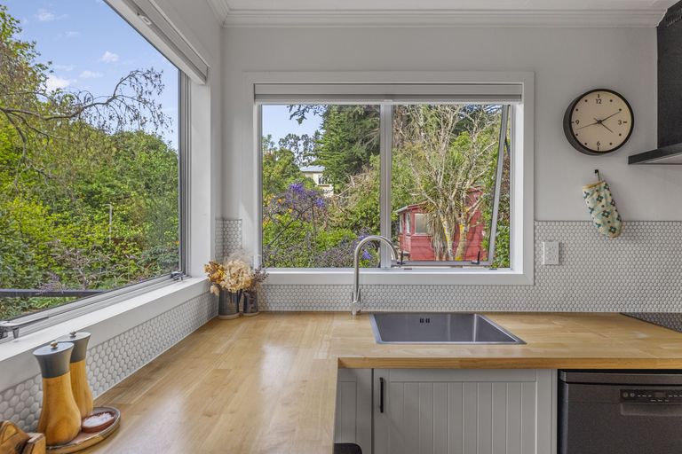 Photo of property in 13 Hereweka Street, Portobello, Dunedin, 9014