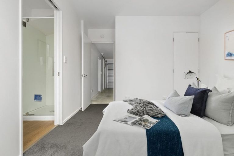 Photo of property in Pirie Street Townhouses, 31/35u Pirie Street, Mount Victoria, Wellington, 6011