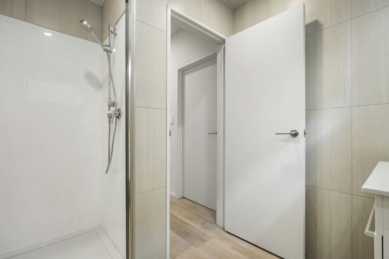 Photo of property in 101/25 Potter Avenue, Northcote, Auckland, 0627