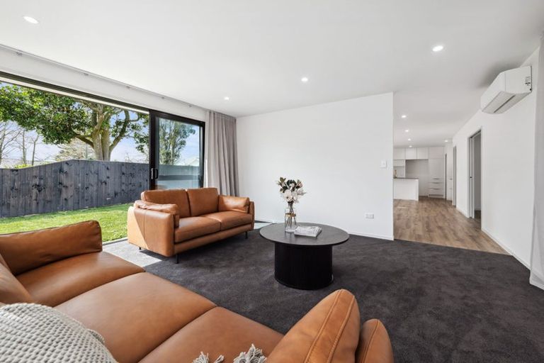 Photo of property in 74 Turuturu Road, Hawera, 4674