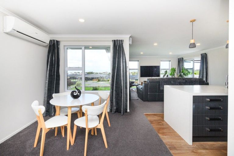 Photo of property in 36 Macdonald Heights, Feilding, 4702