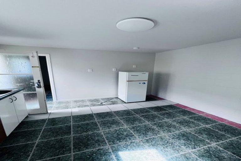 Photo of property in 58 Powrie Street, Glenfield, Auckland, 0629