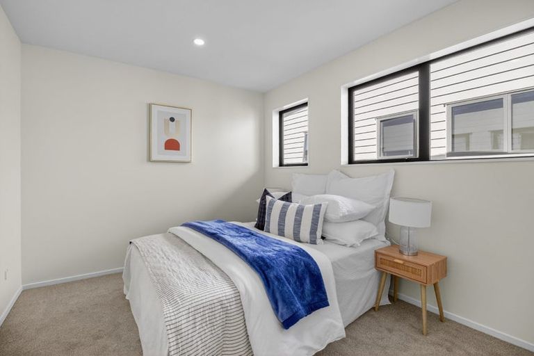 Photo of property in 9 Coast Garden Drive, Hobsonville, Auckland, 0616