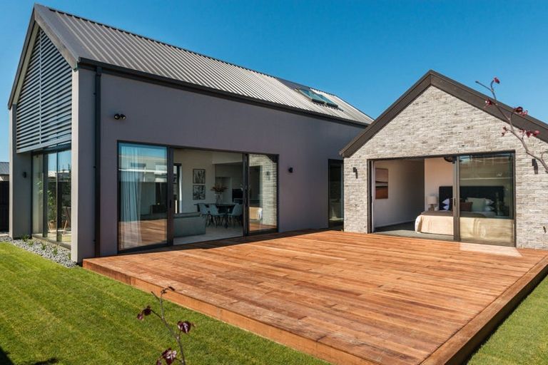 Photo of property in 17 Finstock Way, Rolleston, 7614