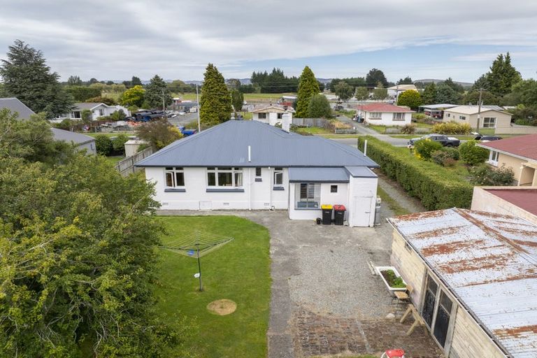 Photo of property in 13 Helena Street, Lumsden, 9730