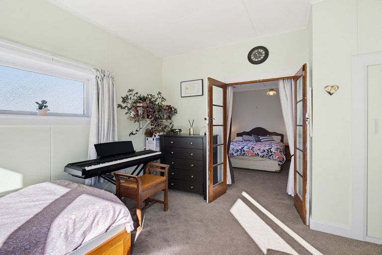 Photo of property in 61 Barraud Street, Dannevirke, 4930