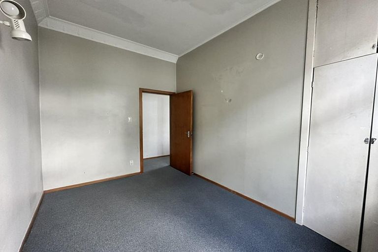 Photo of property in 11 Caroline Street, Mount Victoria, Wellington, 6011