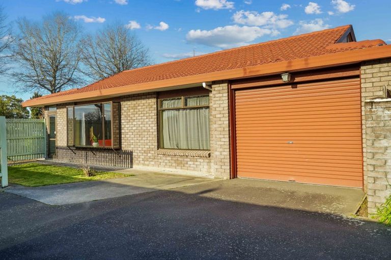Photo of property in 357a Harewood Road, Bishopdale, Christchurch, 8053