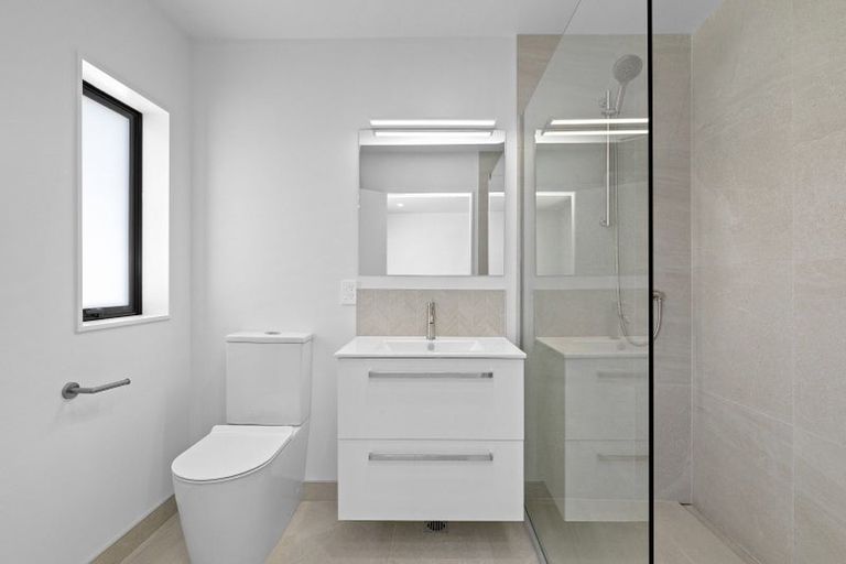 Photo of property in 39 Turtleback Avenue, Whitby, 5024