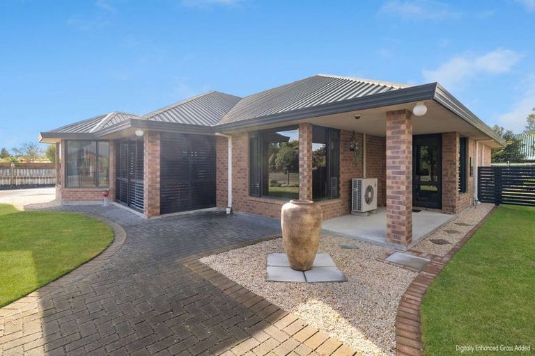 Photo of property in 18 Woodville Street, Leeston, 7632