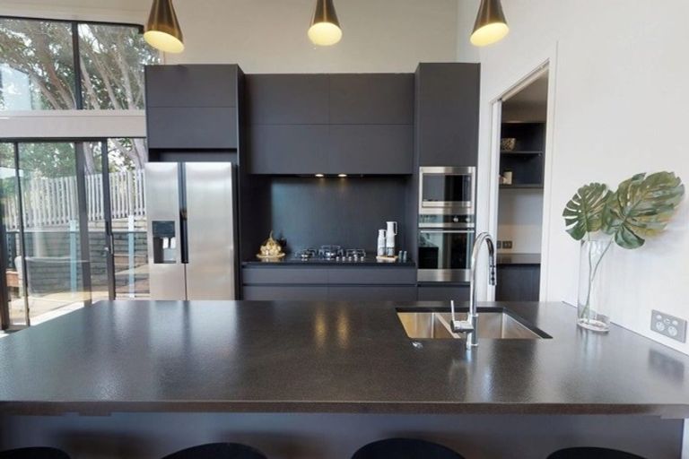 Photo of property in 21 Ariel Place, Snells Beach, 0920