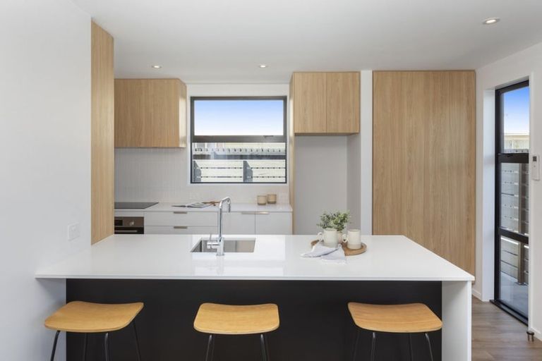 Photo of property in 46b Division Street, Riccarton, Christchurch, 8041