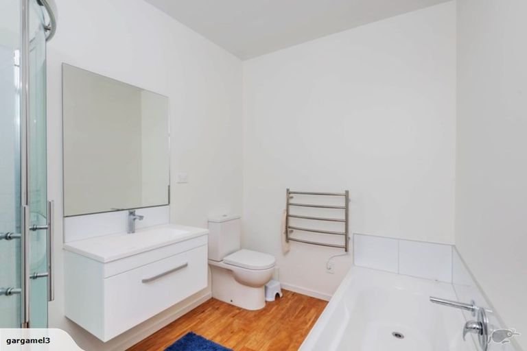 Photo of property in 32u8 Dr Taylor Terrace, Johnsonville, Wellington, 6037