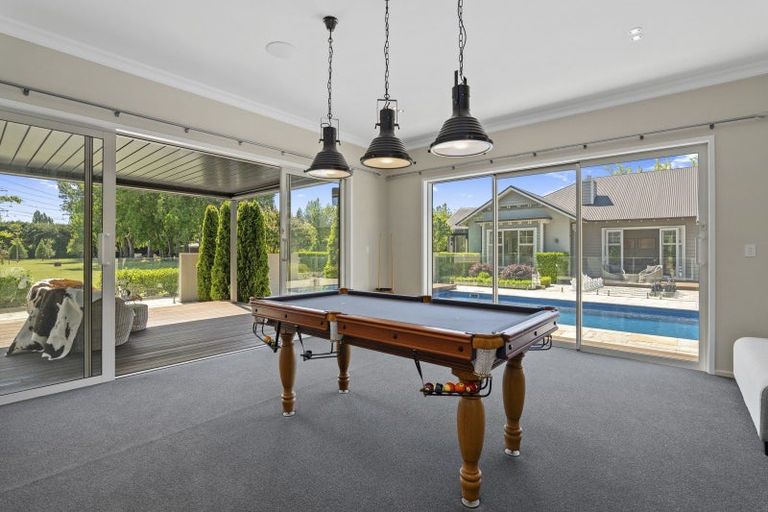 Photo of property in 7 Westall Lane, Avonhead, Christchurch, 8042