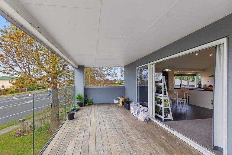 Photo of property in 76 Ngatai Road, Otumoetai, Tauranga, 3110