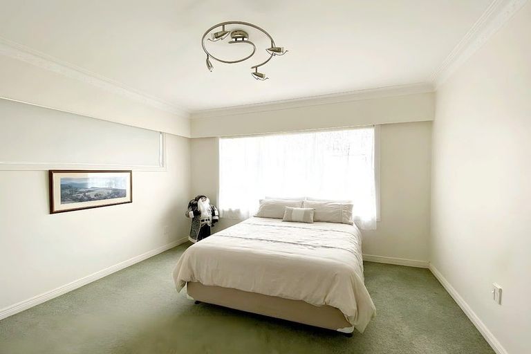 Photo of property in 24 Buckingham Crescent, Manukau, Auckland, 2025