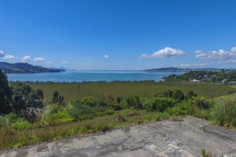 Photo of property in 9 Whangarei Heads Road, Onerahi, 0110
