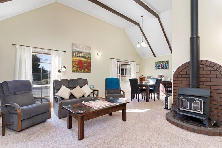 Photo of property in 20 Jellicoe Street, Greytown, 5712