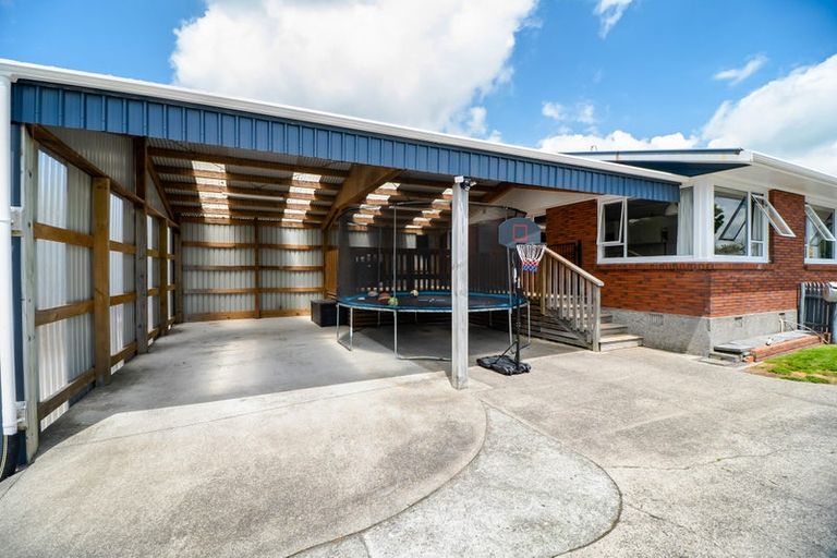 Photo of property in 44 Oberon Street, Stratford, 4332