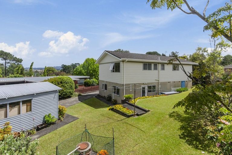 Photo of property in 46 Rehia Road, Massey, Auckland, 0614