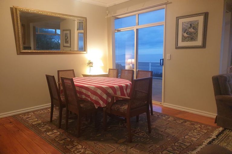 Photo of property in 19 The Crescent, Raumati South, Paraparaumu, 5032