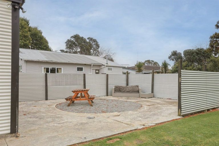 Photo of property in 55 Wakefield Street, Westport, 7825