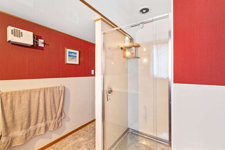 Photo of property in 12 Park Street, Gore, 9710