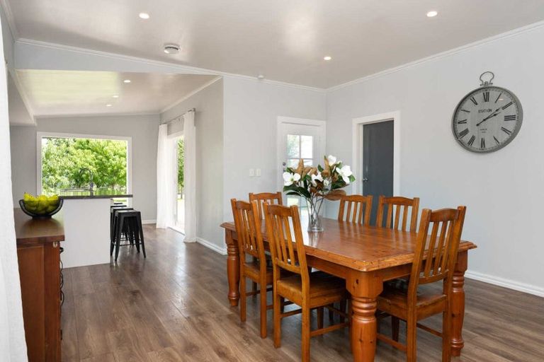 Photo of property in 706 Avenue Road West, Saint Leonards, Hastings, 4120