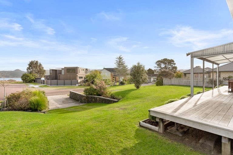 Photo of property in 598 Waterways Parade, Pauanui, Hikuai, 3579