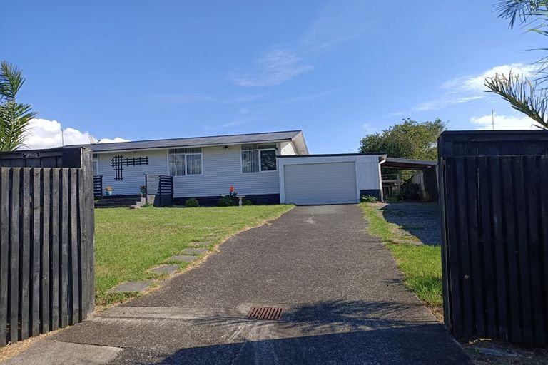 Photo of property in 19 Fields Road, Manurewa, Auckland, 2102