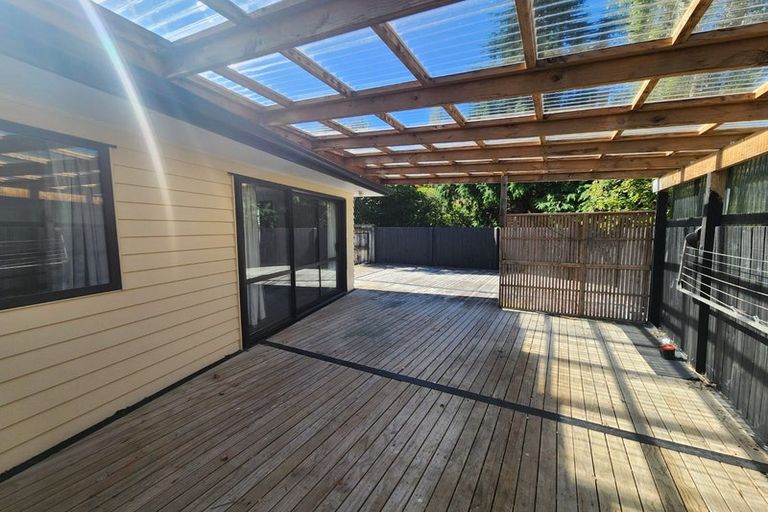 Photo of property in 9a George Street, Stokes Valley, Lower Hutt, 5019