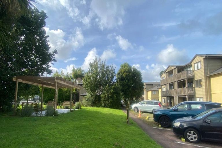 Photo of property in 23/418 Albany Highway, Albany, Auckland, 0632