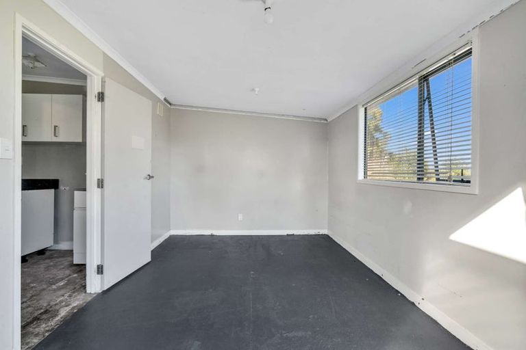 Photo of property in 8 Doctors Hill Road, Maungaturoto, 0520