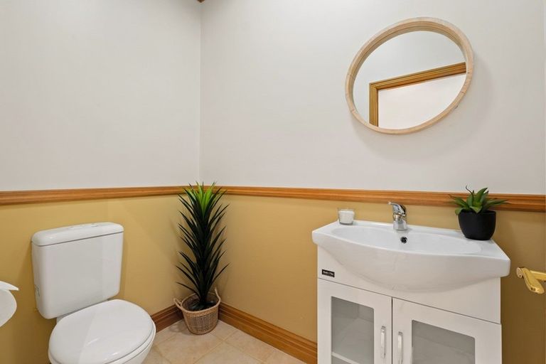 Photo of property in 15 Hope Avenue, Lake Hayes, Queenstown, 9304