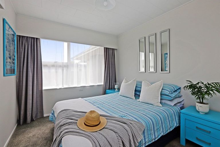 Photo of property in 46 Anderson Road, Taradale, Napier, 4112
