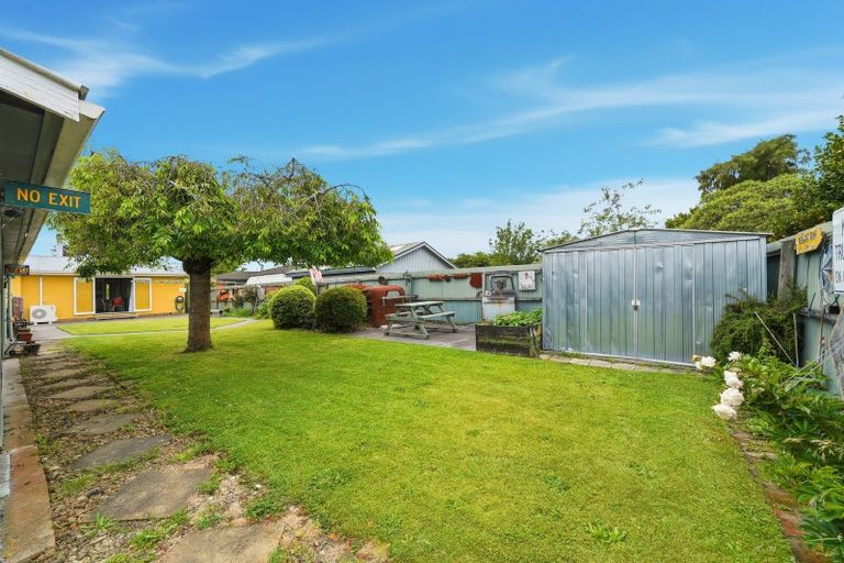 Photo of property in 83 Englefield Road, Northwood, Christchurch, 8051