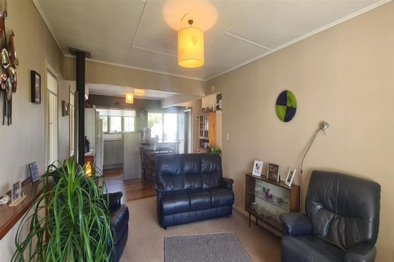 Photo of property in 112 Racecourse Road, Waipukurau, 4200