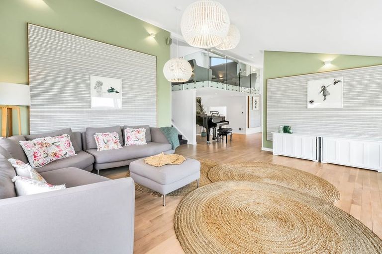 Photo of property in 21 Whareora Terrace, Cashmere, Christchurch, 8022