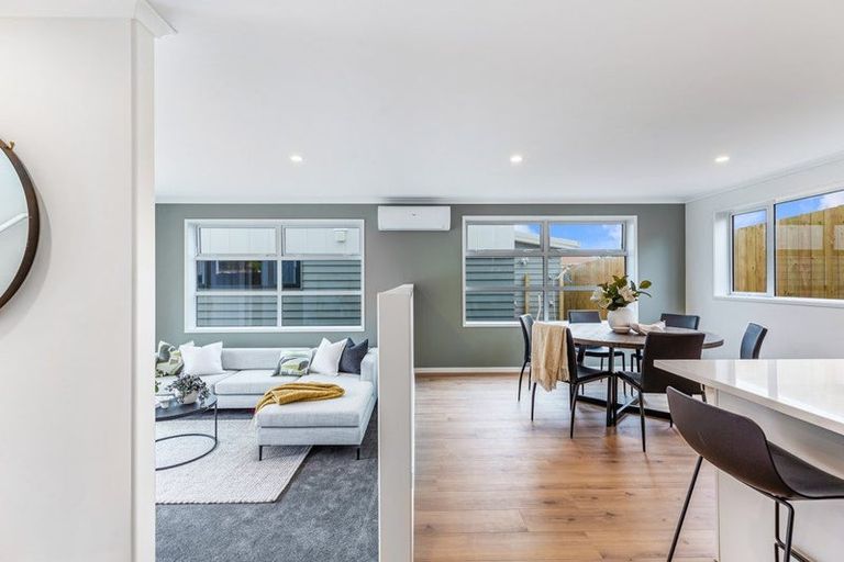 Photo of property in 10b Kotuku Street, Te Atatu Peninsula, Auckland, 0610