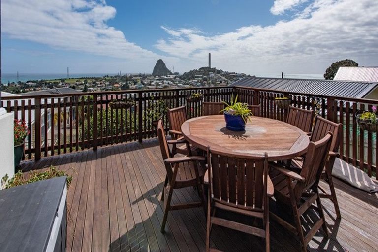 Photo of property in 5 Melrose Street, Spotswood, New Plymouth, 4310