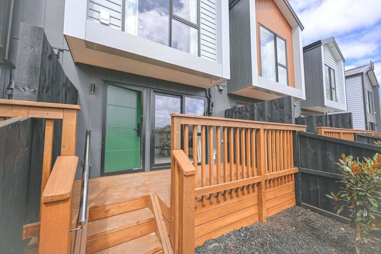 Photo of property in 460 Massey Road, Mangere East, Auckland, 2024