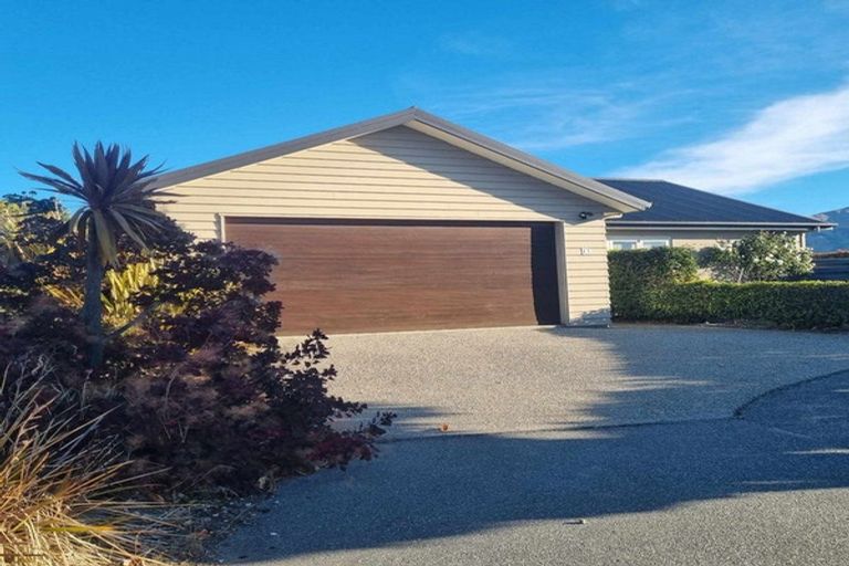 Photo of property in 12 Islington Place, Wanaka, 9305