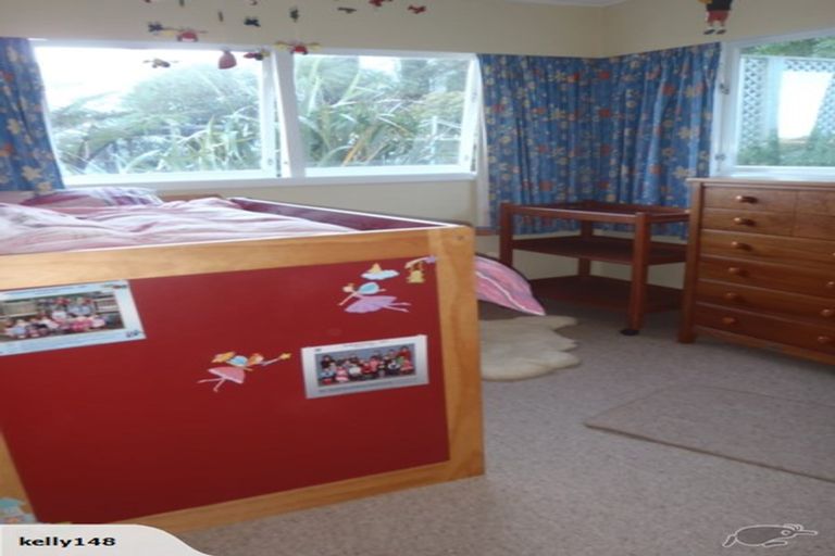 Photo of property in 57 Bedford Street, Northland, Wellington, 6012