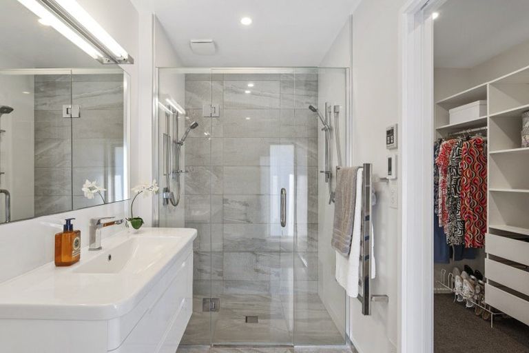 Photo of property in 128 Fendalton Road, Fendalton, Christchurch, 8052