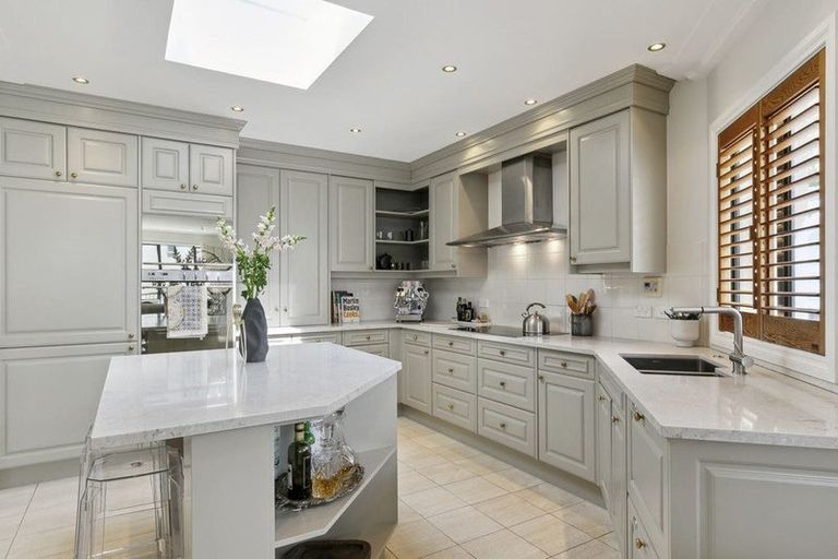 Photo of property in 15/22u Oriental Terrace, Oriental Bay, Wellington, 6011