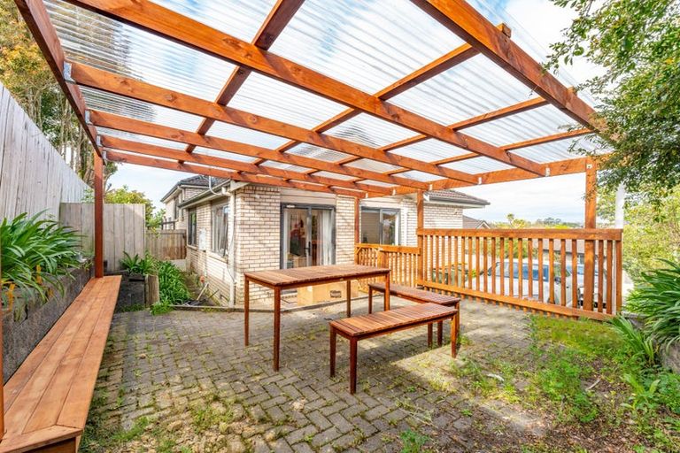 Photo of property in 9 Travis View Drive, Fairview Heights, Auckland, 0632