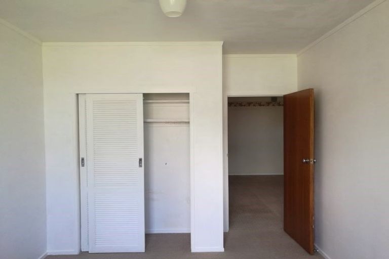 Photo of property in 191a Te Atatu Road, Te Atatu South, Auckland, 0610
