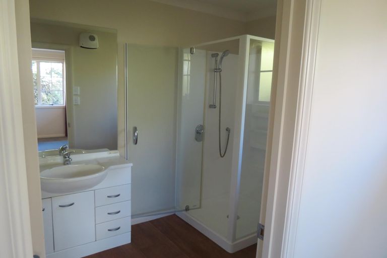 Photo of property in 84 Inniscort Street, Cromwell, 9310